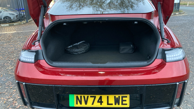 Hyundai IONIQ 6 239kW Ultimate 77kWh 4dr AWD Auto Electric Saloon